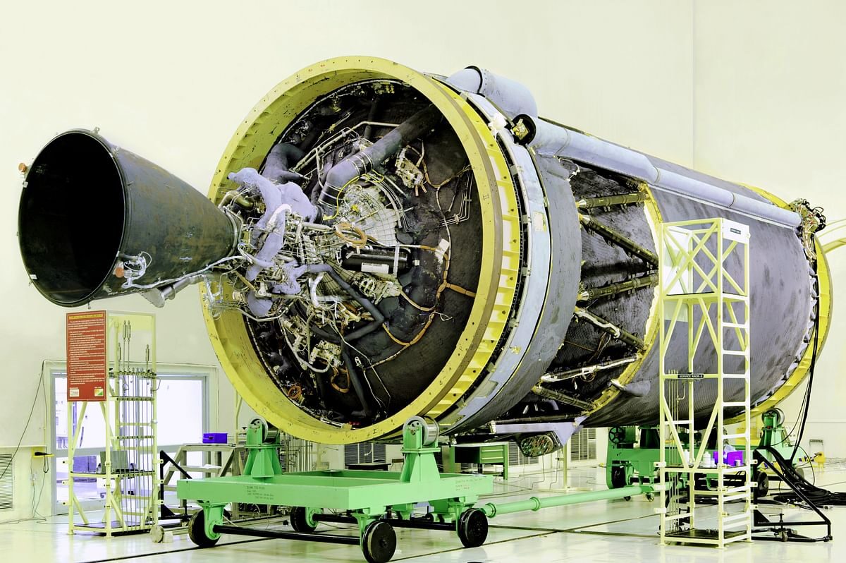 10_6c25cryogenicstageatstagepreparationfacility-3470332