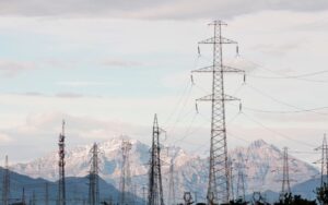 Causes and effects of faults in power system