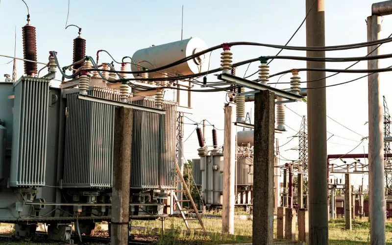 Single-Phase Transformers