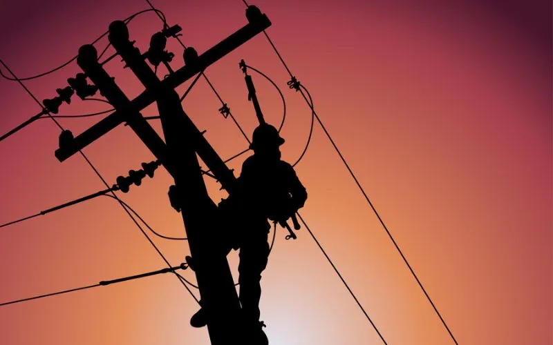 Single-Phase Transformers