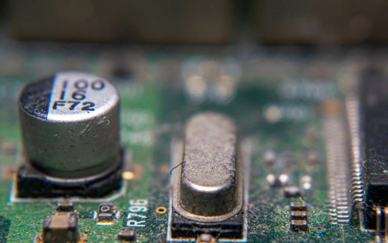 What is Oscillator in Electronics