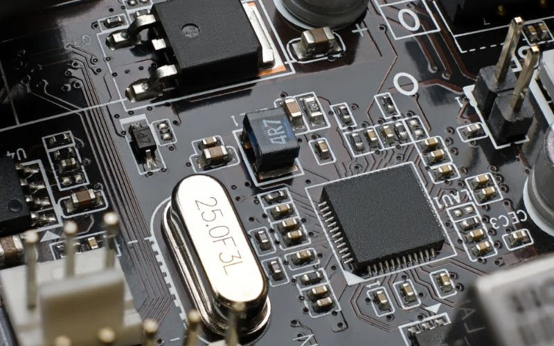What is Oscillator in Electronics