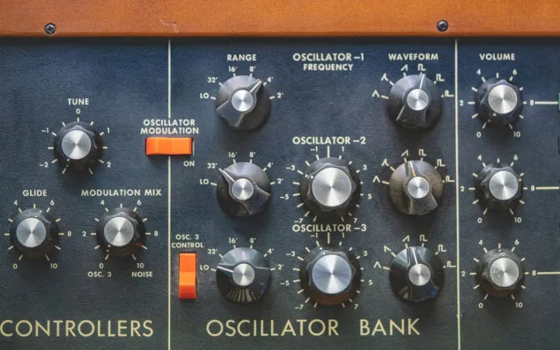 Voltage-Controlled Oscillators